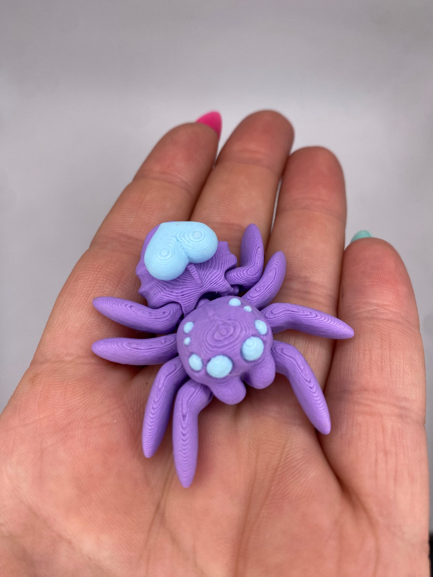 Heart Spider (Custom Color)