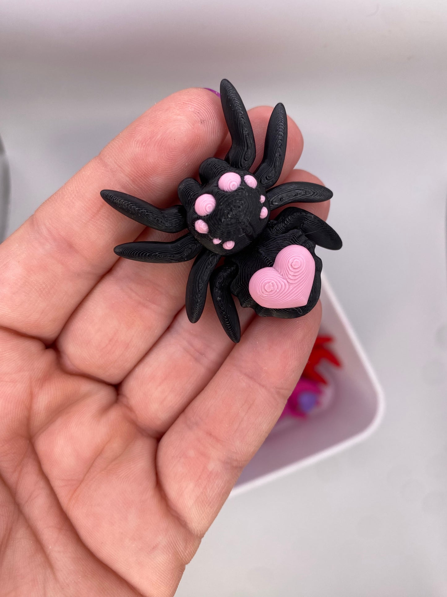 Heart Spider (Custom Color)